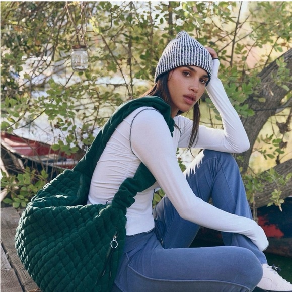 Free People Pucker Up Fleece Carryall Tote - Picture 1 of 9